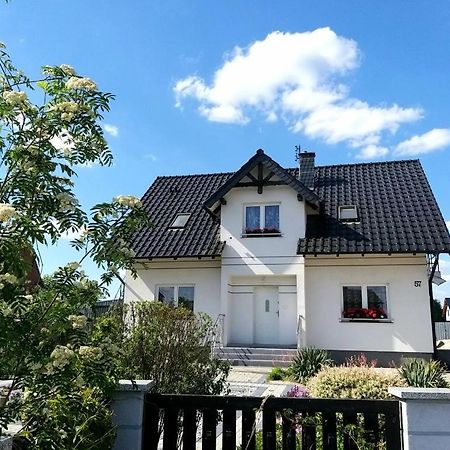 E&S_ Apartament Милич Экстерьер фото